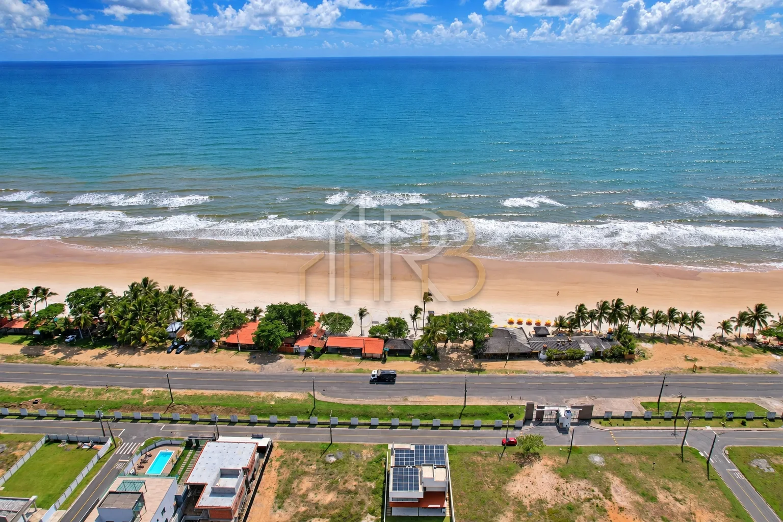 Lote de 600 m² com vista parcial para o mar no Reserva Brisa do Mar, Ilhéus — foto 1