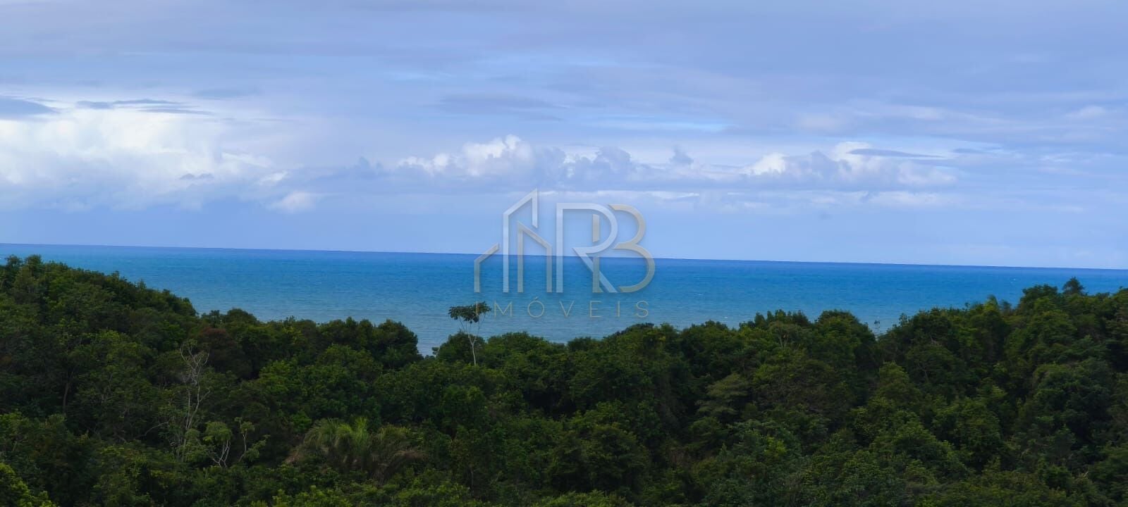 Fotografia 3 de Lote residencial com 600 m², localizado no condomínio Reserva Brisa do Mar, em Ilhéus/BA.