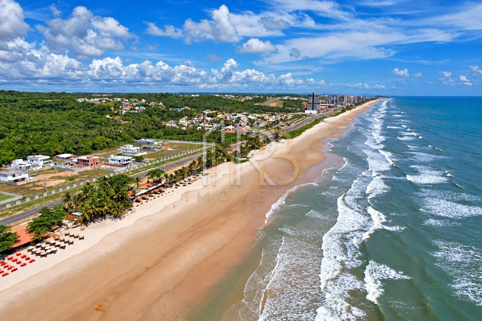 Lote plano e nascente de 450 m² no Reserva Brisa do Mar, Ilhéus — foto 1