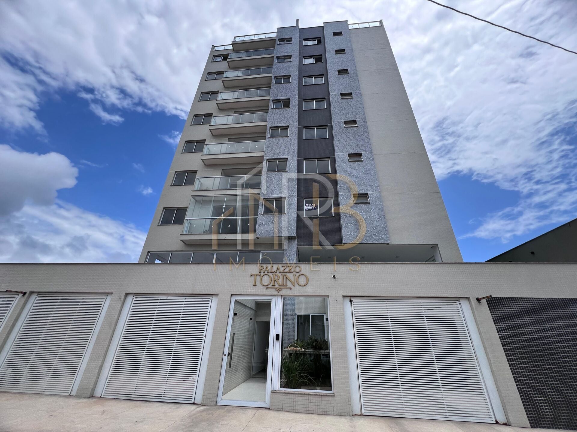 Palazzo di Torino - Apartamento 2/4 sendo uma suíte em excelente localização na Praia do Sul — foto 1